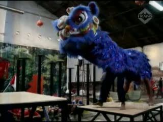 Jelang Imlek, Puluhan Anak Berlatih Barongsai