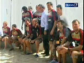 Veteran Milan Nikmati Pantai Bali