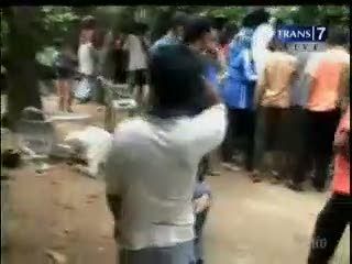 Pria Tewas di Dasar Jurang, Keluarga Histeris