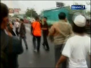 Konser Musik Diwarnai Kericuhan