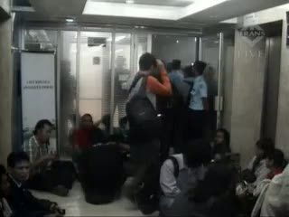 Ruang Kerja Luthfi Hasan di DPR Digeledah KPK