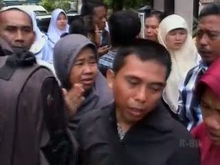 Ibu Bunuh Bayinya Akibat Tak Punya Uang