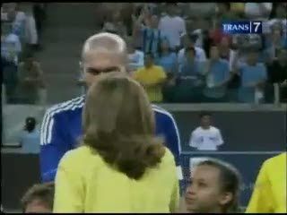 Zidane Kembali ke Madrid