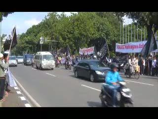 HTI Desak Pemda Tolak IMB Kedubes AS