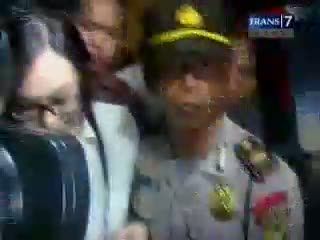 Wanita dalam Lingkaran Korupsi