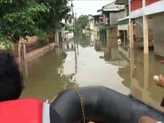 Luapan Kali Ciliwung Kembali Rendam Pemukiman Warga