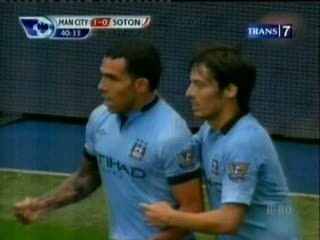 Lebihi Batas Kecepatan, Tevez Ditahan