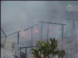 Belasan Rumah Hangus Terbakar