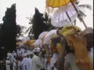 Ribuan Umat Hindu Tabanan Melasti ke Tanah Lot