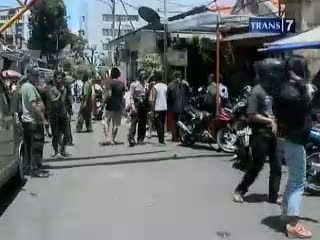 Bayi Dibuang di Tong Sampah