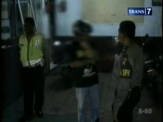 Bawa Lari Istri Orang, Pedagang Sayur Babak Belur