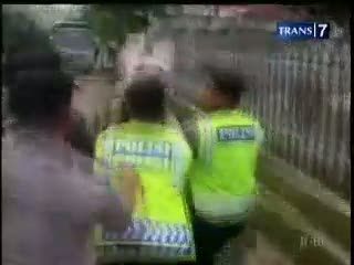Rekonstruksi Pembunuhan Cor Ricuh