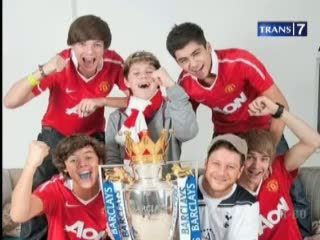 One Direction Fans Berat Setan Merah