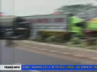 Solar Langka, Antrian Truk Mengular di SPBU