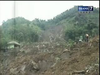 Bukit Longsor, 19 Tewas