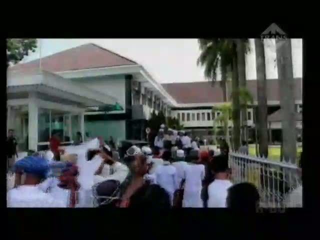 Bupati Ciamis Akui Datangi Karaoke dengan ABG