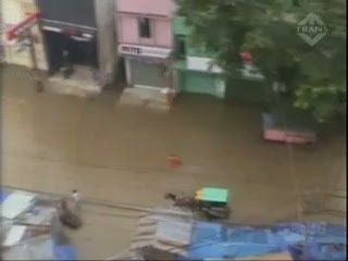 Citarum Meluap, Ribuan Rumah Warga Terendam Banjir