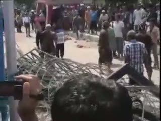 Rusuh Pilkada, Massa Mengamuk, Merusak dan Membakar
