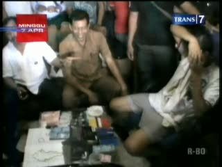 Satu Keluarga Bandar Narkoba Ditangkap Polisi