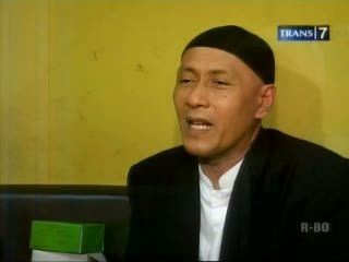 Eyang Sigit, Pengikut Loyal Sang Paranormal