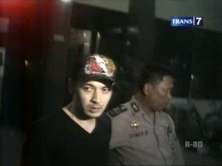 Tabrak Motor dan Pekerja, Mobil Richard Kevin Ringsek
