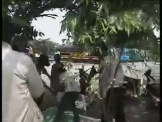 Belasan Calo dan Pedagang Asongan Diamankan