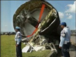 Hidung Pesawat Lion Air Sudah Diangkat