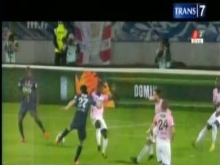 Sengit, Laga Evian vs PSG