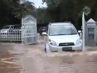 Kawasan Elit di Kedoya Kebanjiran