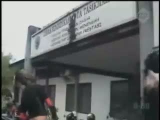 Ujian Nasional Kacau, Puluhan Siswa Mengamuk