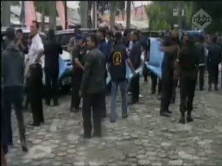 Massa Ormas Serbu Kantor Partai Demokrat