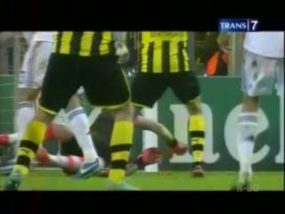 Laga Sengit di Signal Iduna Park