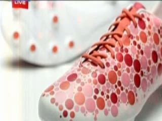 Sepatu Pink Aguero untuk Final Piala FA
