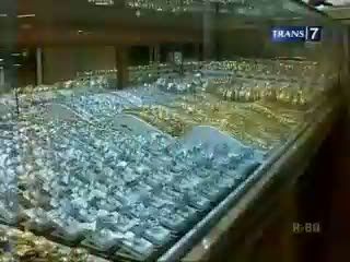 Kilau Emas, untuk Gengsi Sekaligus Investasi
