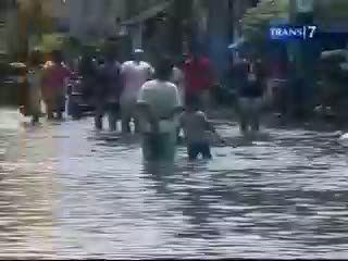 Banjir Kembali Rendam Ibukota
