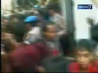 Demo Mahasiswa Berakhir Ricuh