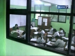 Ujian Nasional SD Diwarnai Kecurangan