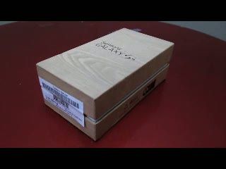 Unboxing Galaxy S4