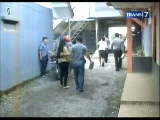 Terjaring Razia saat Pesta Miras dan Mesum, Mahasiswi Ditangkap