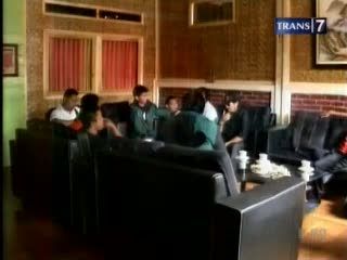 Modal Besar Jadi Caleg Artis