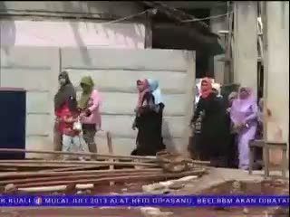 Dibangun Tembok, Masjid Nyaris Terisolir
