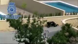 Rekaman Upaya Penyergapan Buronan Inggris