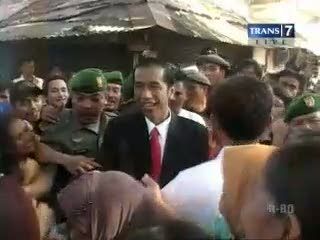 Siapa Dalang Dibalik Aksi Warga?