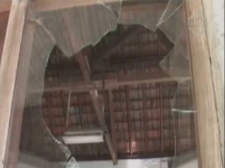 Masjid Jamaah Ahmadiyah Hancur Dirusak Warga