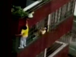 Aksi Heroik di Berbagai Negara