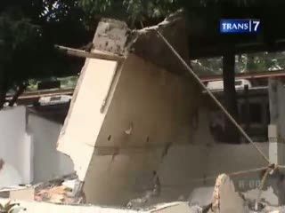 52 Kios di Stasiun Kalibata Dibongkar