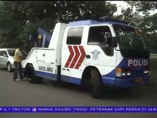 Keberadaan Derek Liar Meresahkan Pengendara