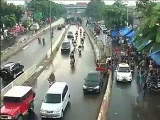 Lemahnya Penegakan Hukum, Penyebab PKL Liar