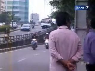 Tetap Merokok di Hari Tanpa Tembakau