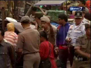 PKL Pasar Minggu Protes Penertiban